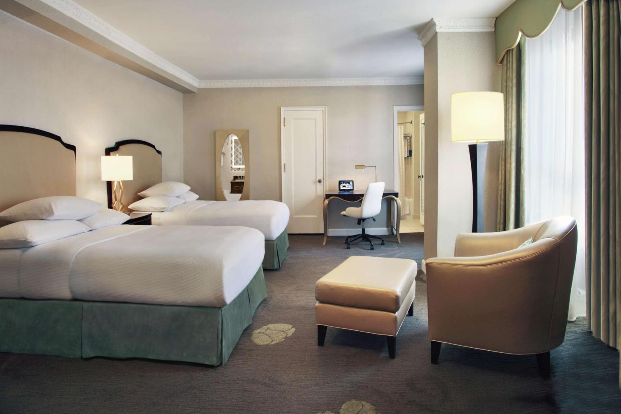 The Palmer House Hilton Hotel 4*